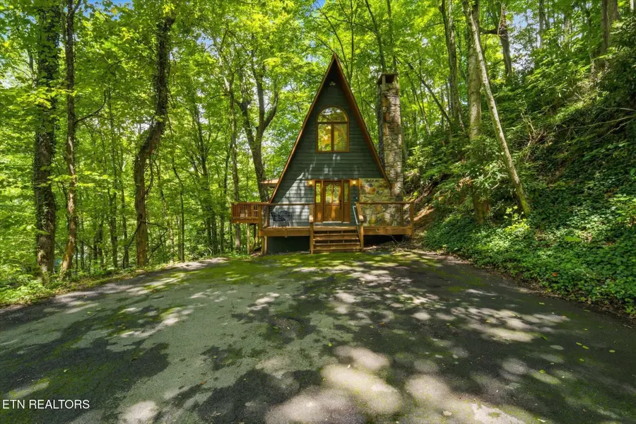 1215 N Baden Drive, Gatlinburg, TN 37738 - #2