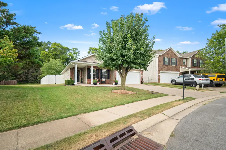 2732 Miranda Dr, Murfreesboro, TN 37128 - #2