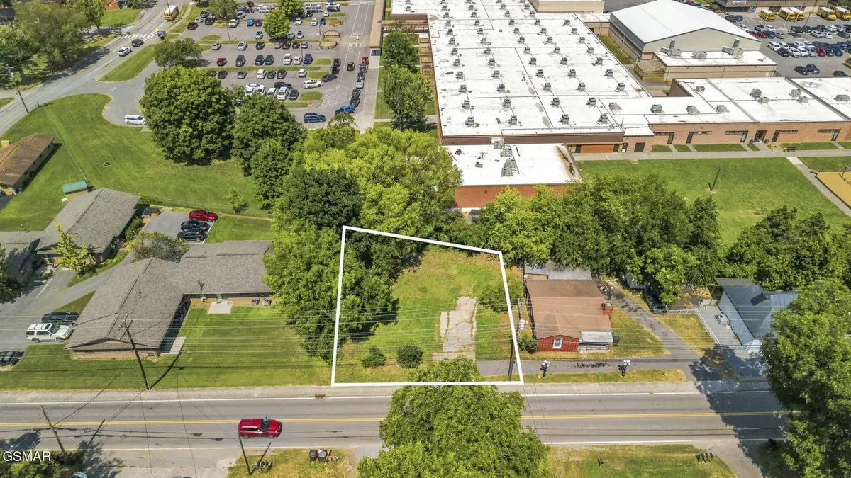 416 Eastgate Road, Sevierville, TN 37862 - #1