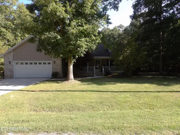 4017 Sioux Rd, Crossville, TN 38572