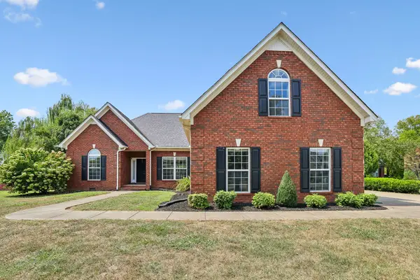 1209 Paramount Dr, Rockvale, TN 37153