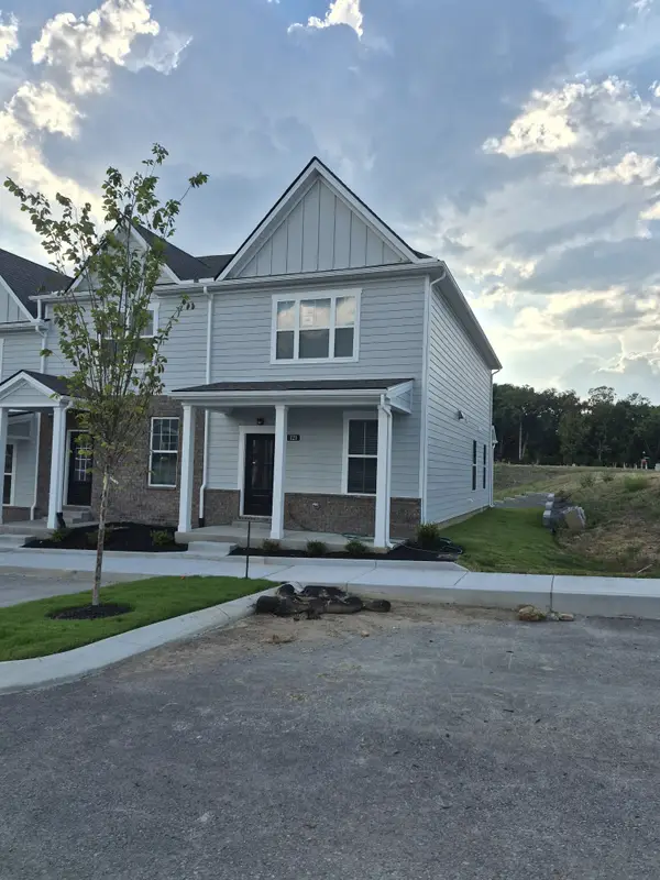121 Dry Canyon, La Vergne, TN 37086