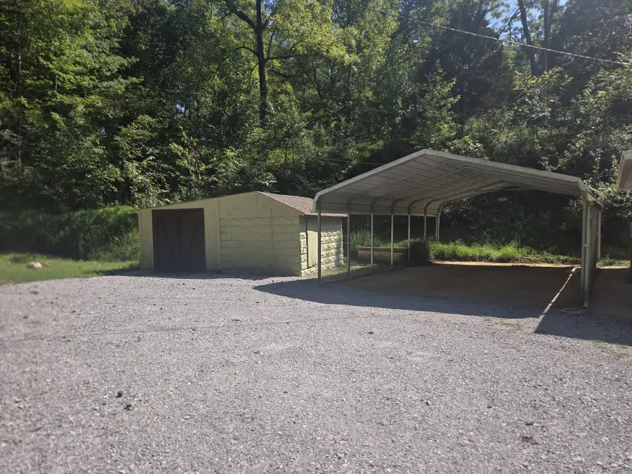 6061 Us Highway 70 E, Mc Ewen, TN 37101 - #3