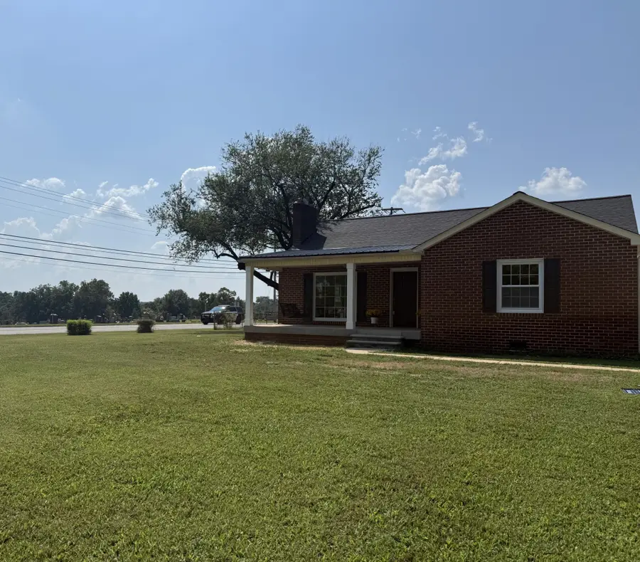 201 Parkes Ave, Lawrenceburg, TN 38464 - #3