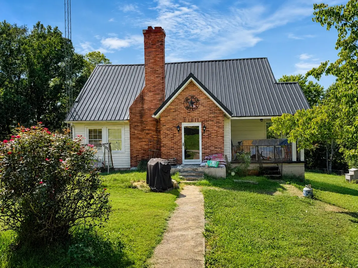 144 Rooster St, Indian Mound, TN 37079 - #1