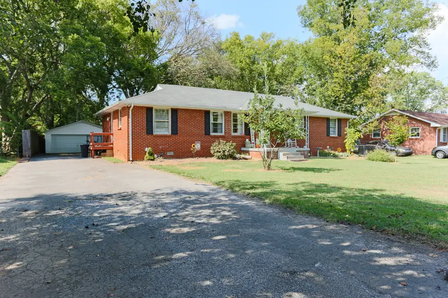 6641 Forrest Ln, Murfreesboro, TN 37129 - #2