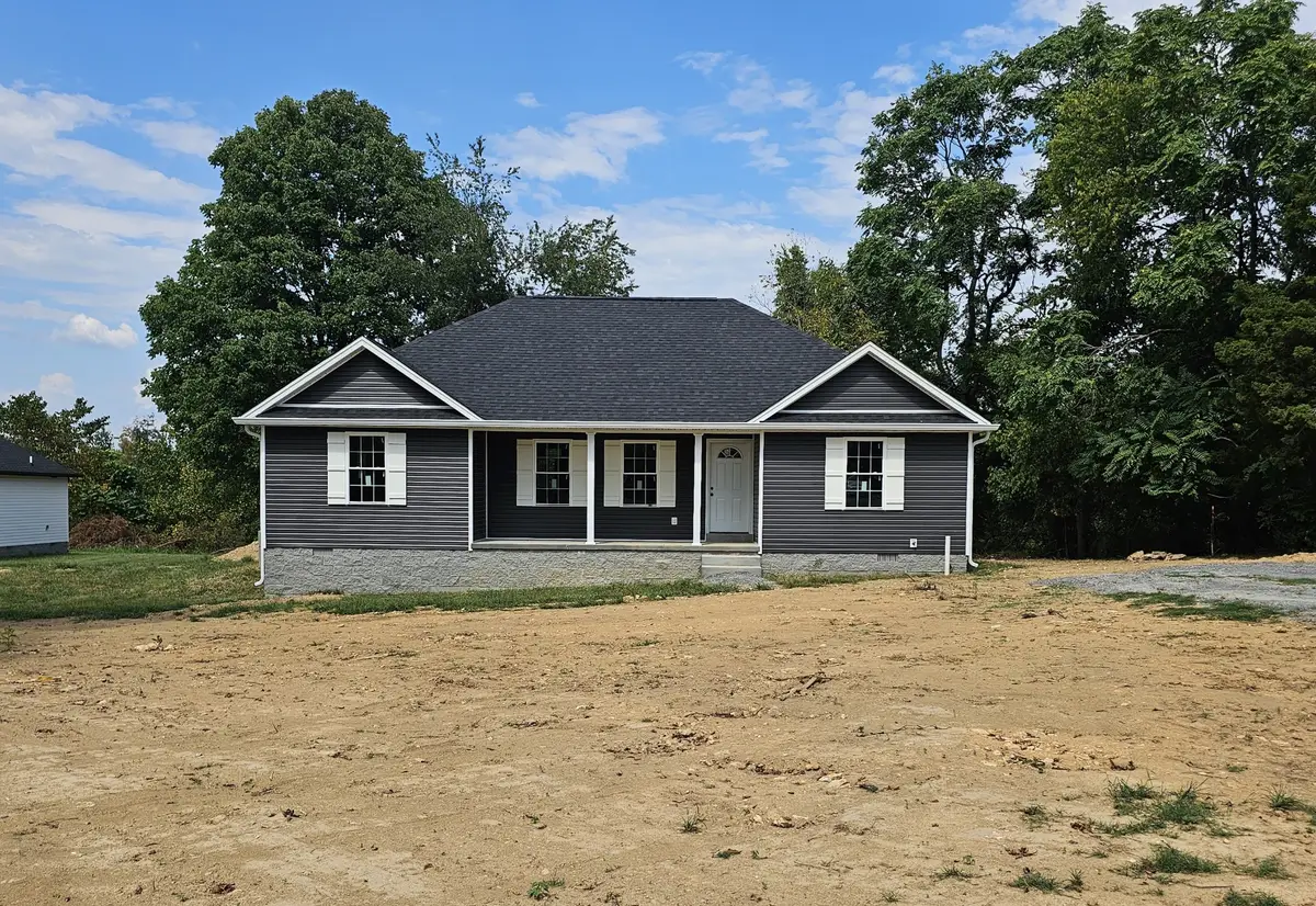 2990 Wixtown Rd, Westmoreland, TN 37186 - #1