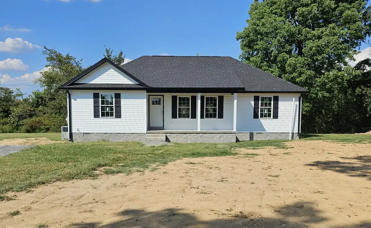 3006 Wixtown Rd, Westmoreland, TN 37186 - #1