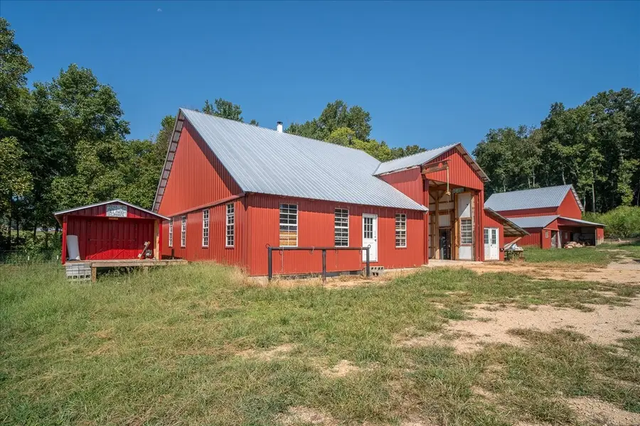 115 Denson Rd, Lawrenceburg, TN 38464 - #3
