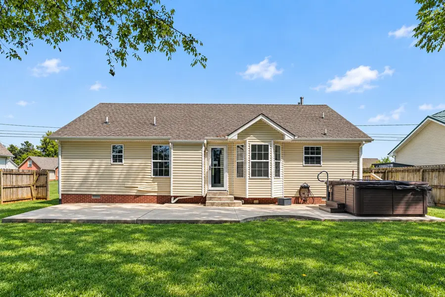 3553 Sandpiper Dr, Clarksville, TN 37042 - #2