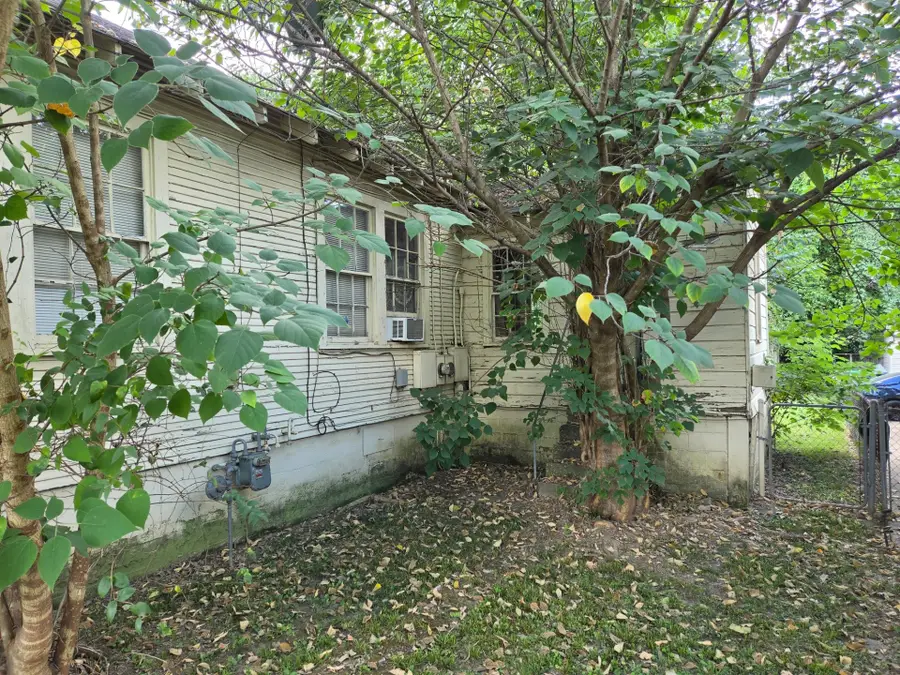 33 S Bingham St, Memphis, TN 38112 - #2