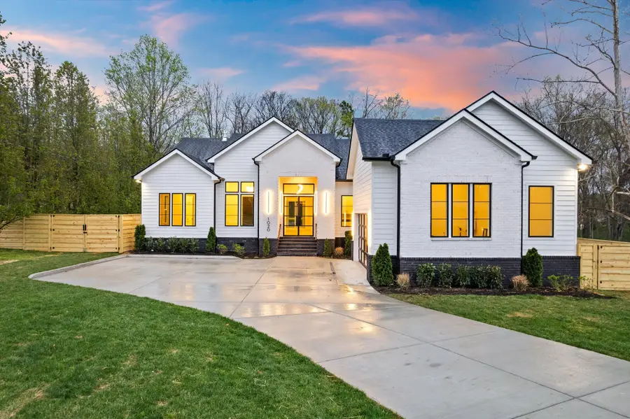 1020 Hickory Hollow Rd, Nashville, TN 37221 - #2