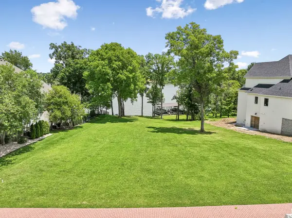 822 Plantation Way, Gallatin, TN 37066