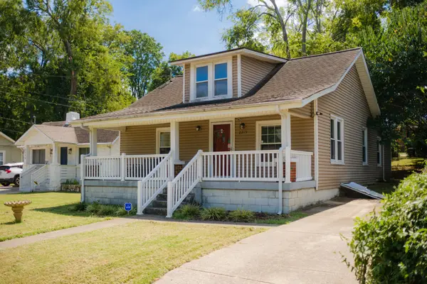 2215 Albion St, Nashville, TN 37208