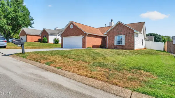 1334 Trey Vista Court, Maryville, TN 37803