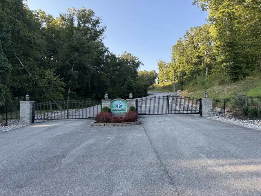 260 Oakwood Trail, McEwen, TN 37101 - #3