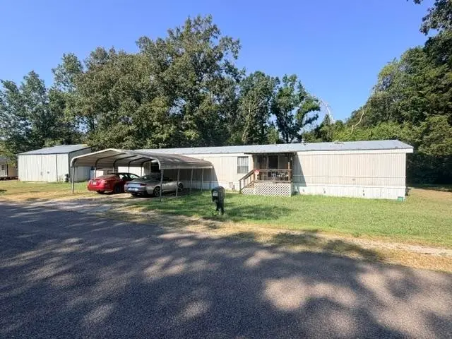 80 Hideaway Cv, Crump, TN 38327 - #1