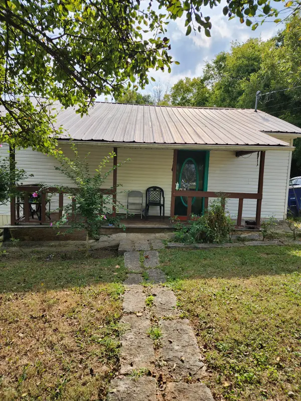 117 Burt St, Shelbyville, TN 37160