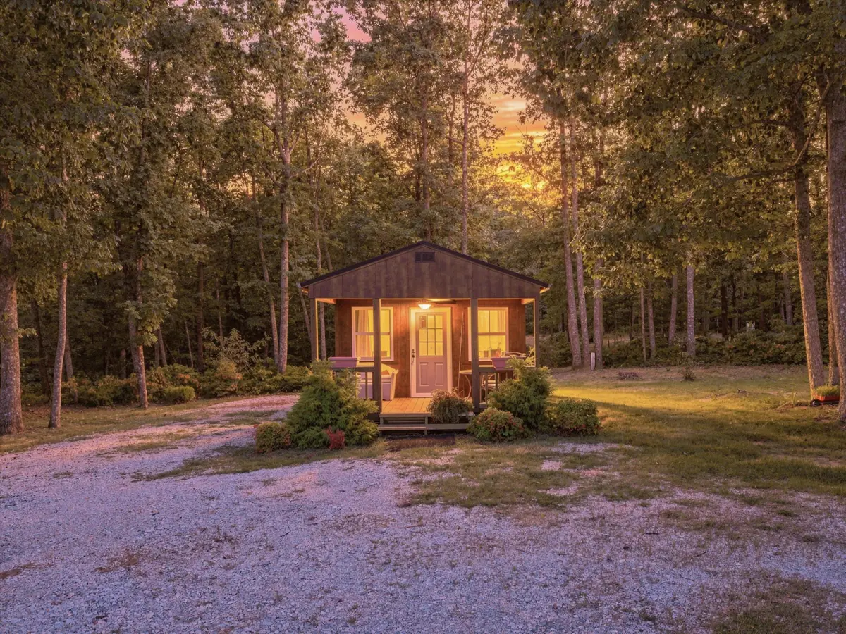 245 Point Drive, Belvidere, TN 37306 - #1