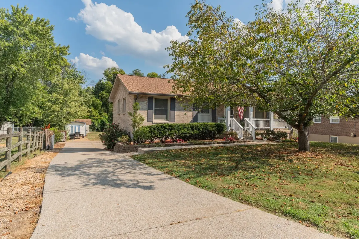 4889 Big Horn Dr, Old Hickory, TN 37138 - #1