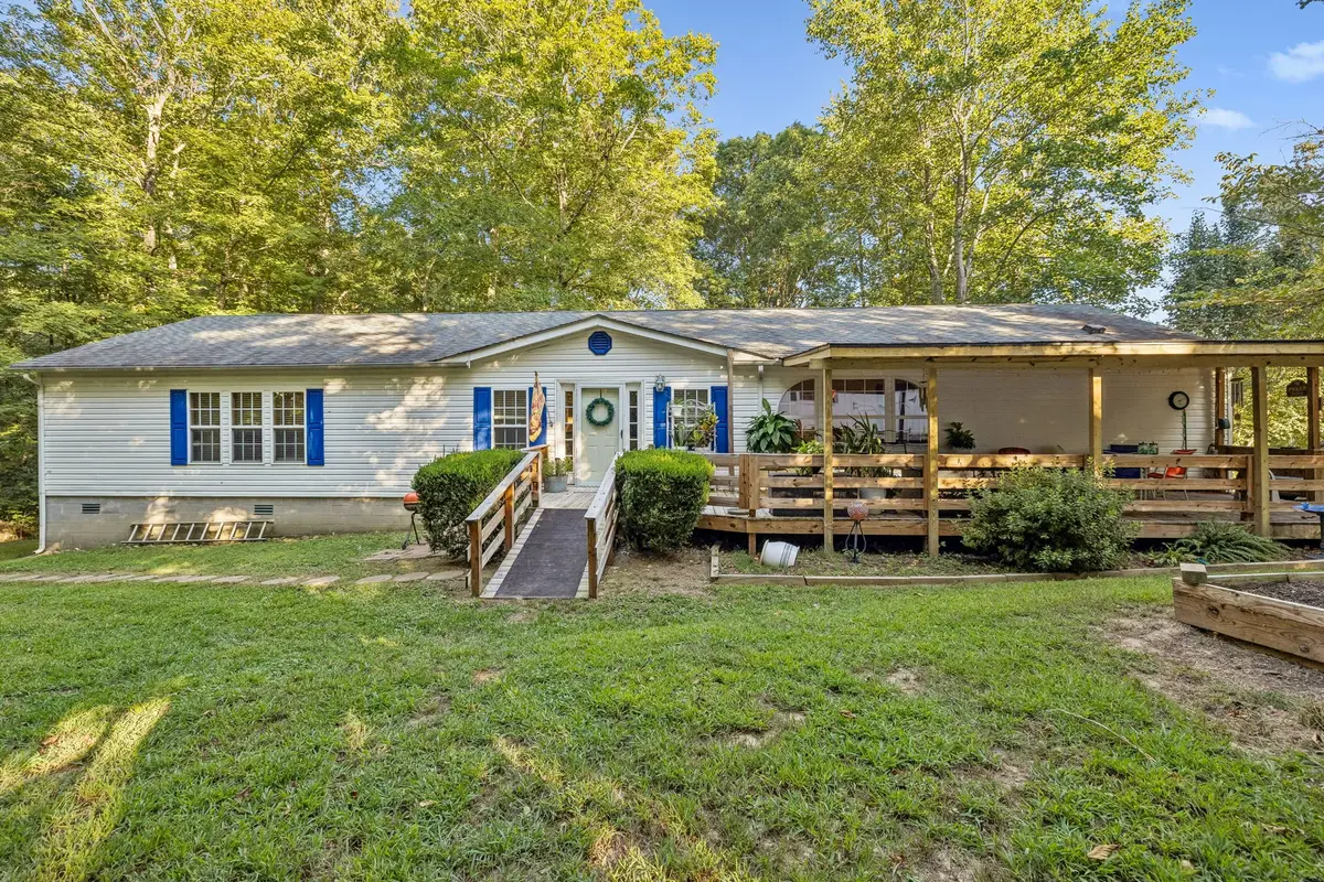 605 Lucas Rd, Dickson, TN 37055 - #1