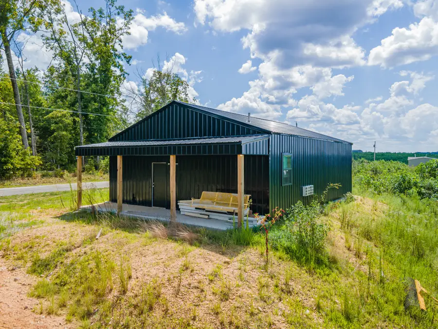 483 Springer Rd, Hohenwald, TN 38462 - #3
