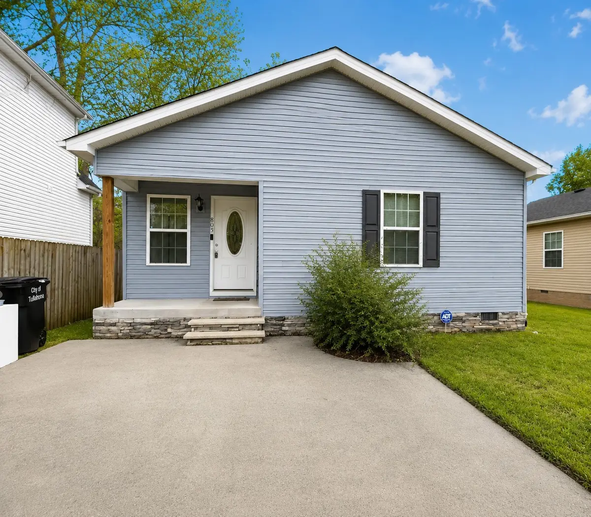 805 E Grizzard St, Tullahoma, TN 37388 - #1