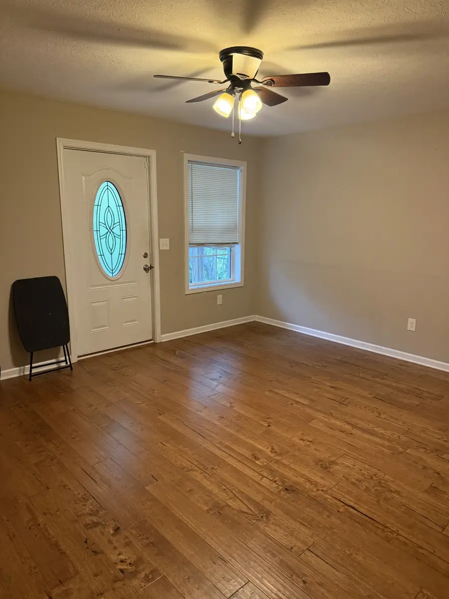805 E Grizzard St, Tullahoma, TN 37388 - #2