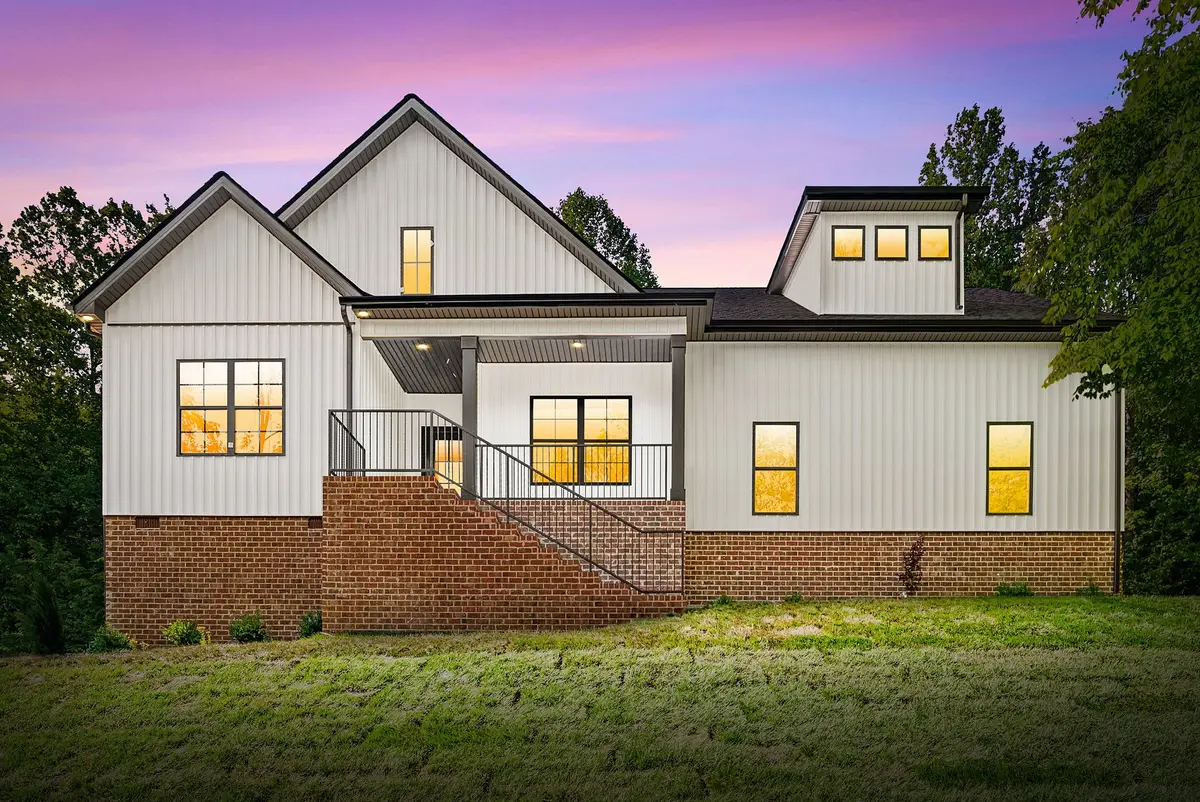2687 Palmyra Rd, Palmyra, TN 37142 - #1