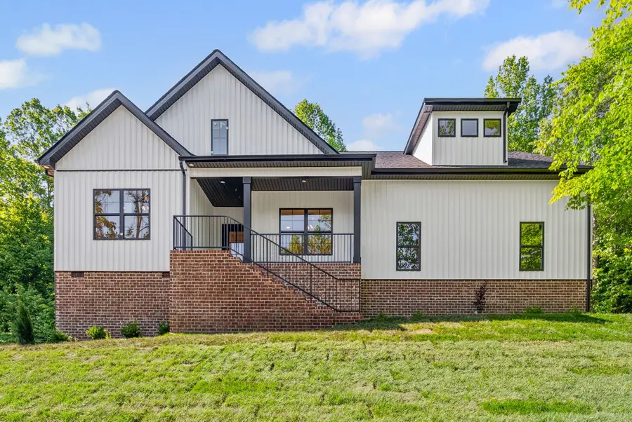 2687 Palmyra Rd, Palmyra, TN 37142 - #2