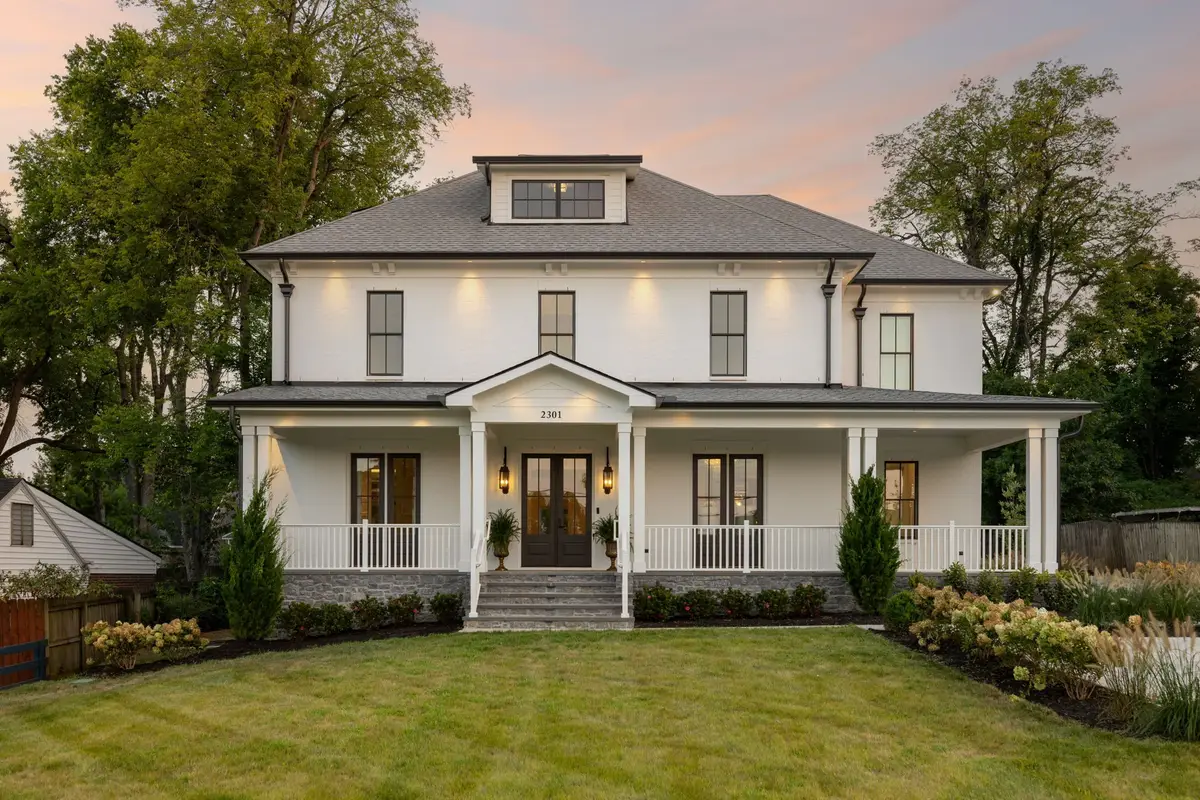 2301 Warfield Ln, Nashville, TN 37215 - #1