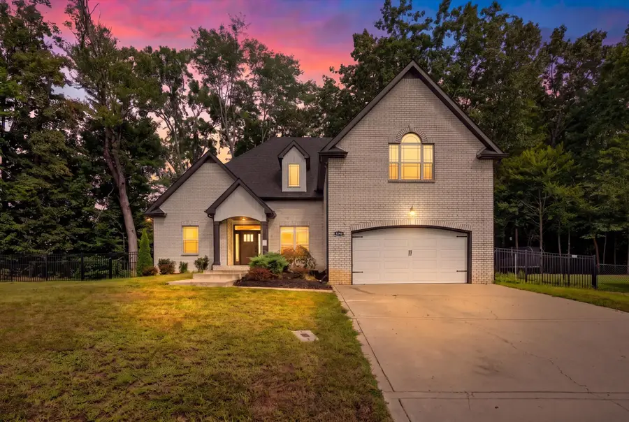 3298 Dabney Ln, Clarksville, TN 37043 - #2