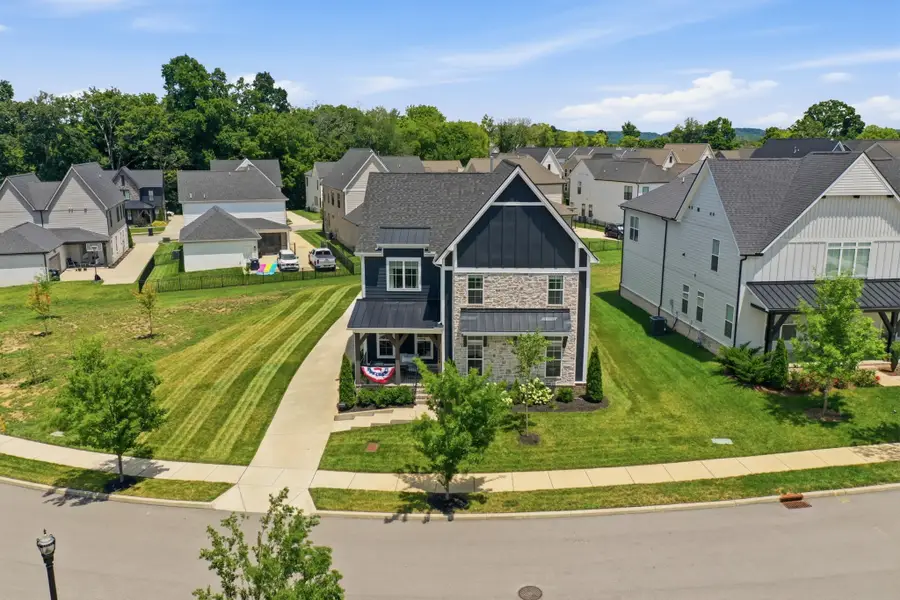 5020 Nature Walk Trl, Thompsons Station, TN 37179 - #2