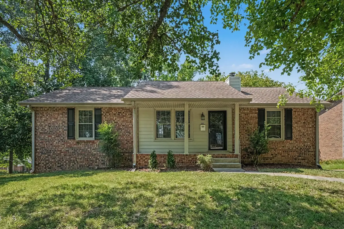 852 Fitzpatrick Rd, Nashville, TN 37214 - #1