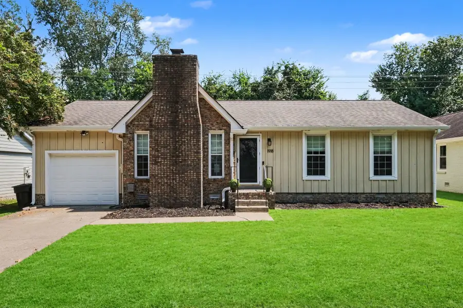 1918 Redbud Ct, Franklin, TN 37064 - #2