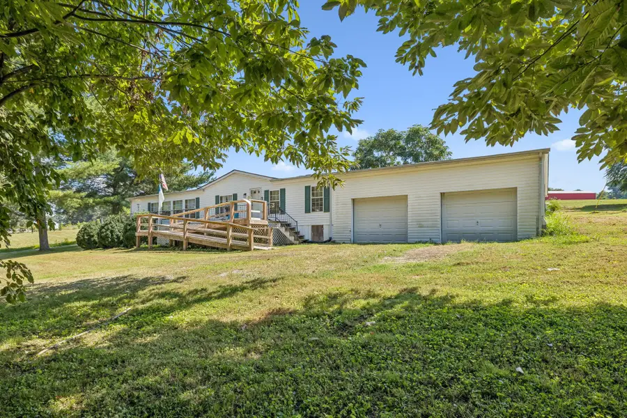2684 Blue Springs Rd, Sparta, TN 38583 - #3