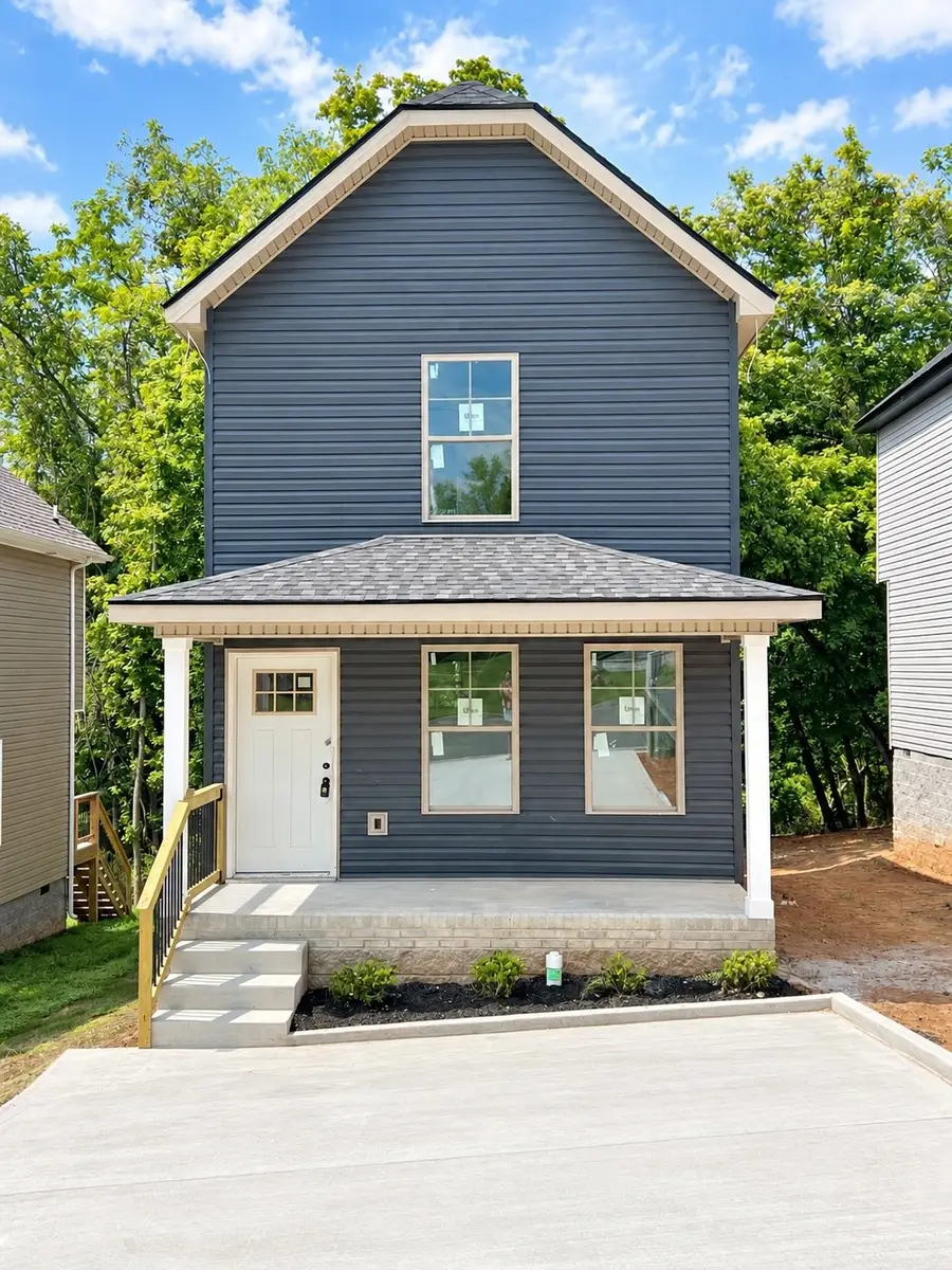 194 Oak St, Clarksville, TN 37042 - #2