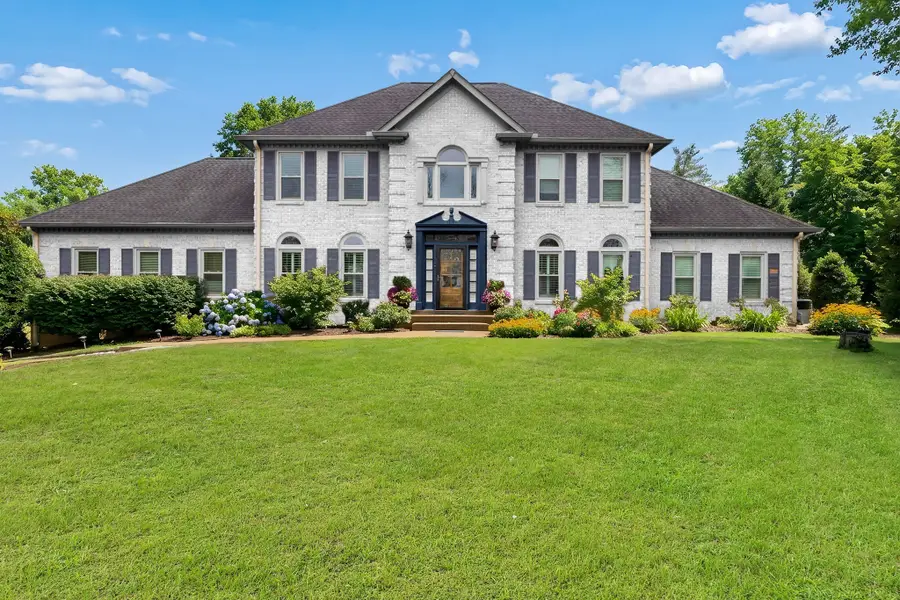 1412 Arrowhead Dr, Brentwood, TN 37027 - #2