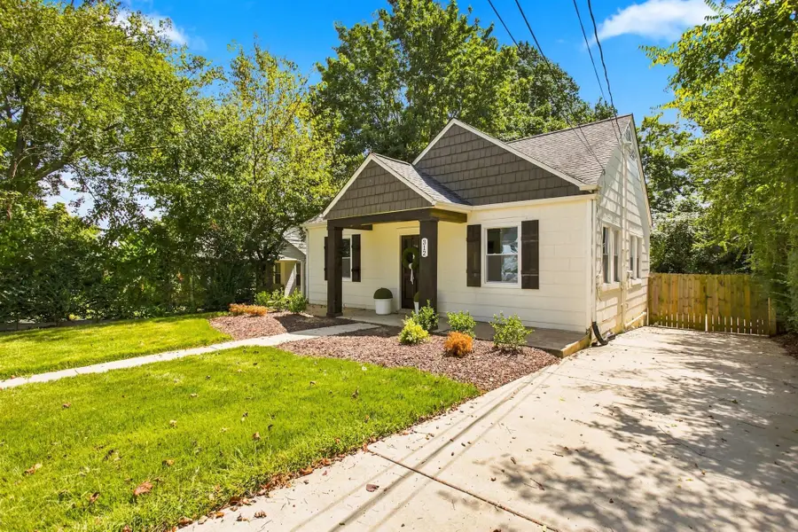 312 8th Ave, Columbia, TN 38401 - #3