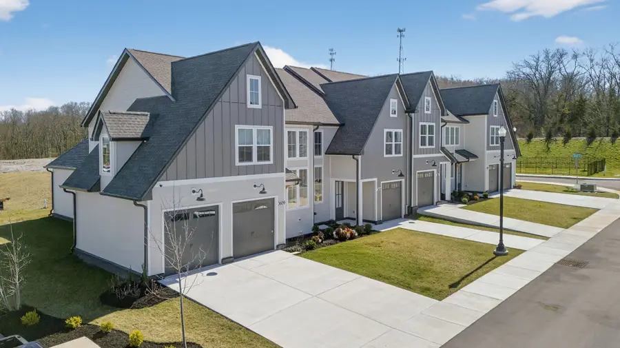 318 Panther Dr, Murfreesboro, TN 37127 - #2