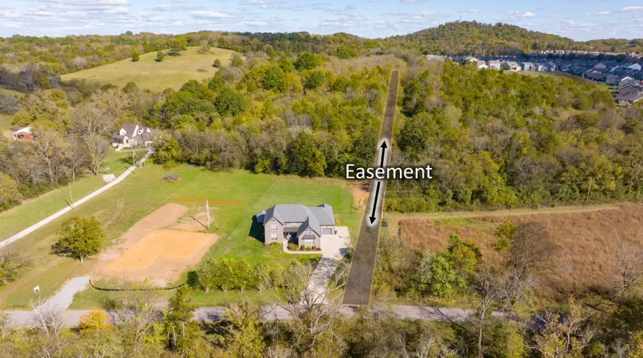 2045 Liberty Ln, Gallatin, TN 37066 - #2