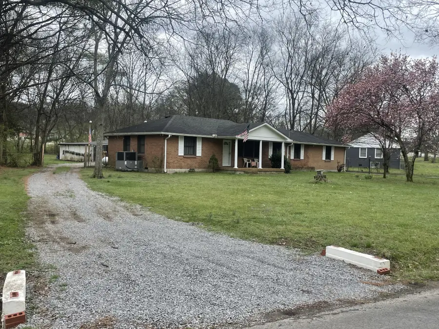 456 Ewing Ln, Nashville, TN 37207 - #2