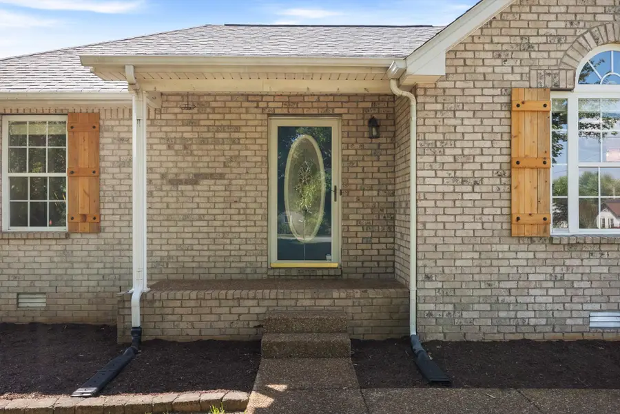 214 Westland St, Portland, TN 37148 - #2