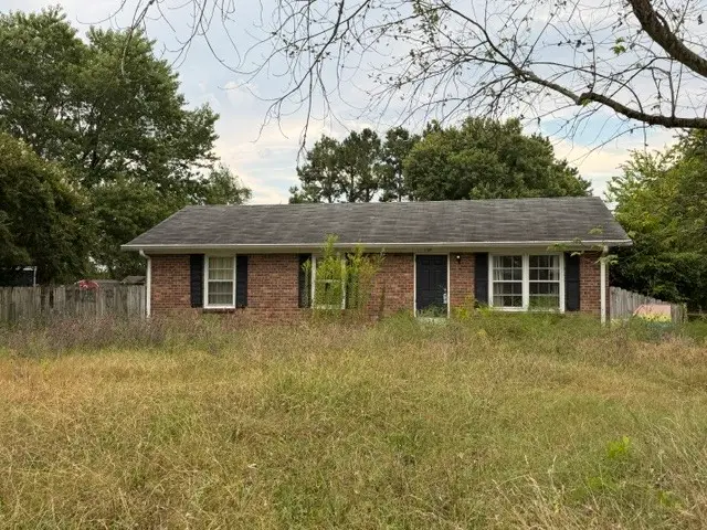 3764 Snell Rd, Murfreesboro, TN 37127 - #1
