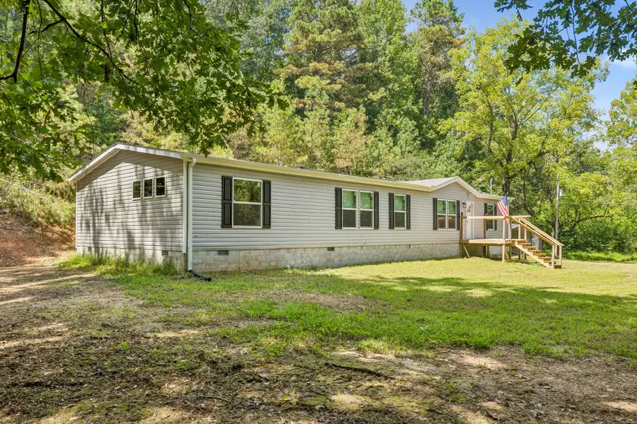 110 Bakerville Rd, Waverly, TN 37185 - #3