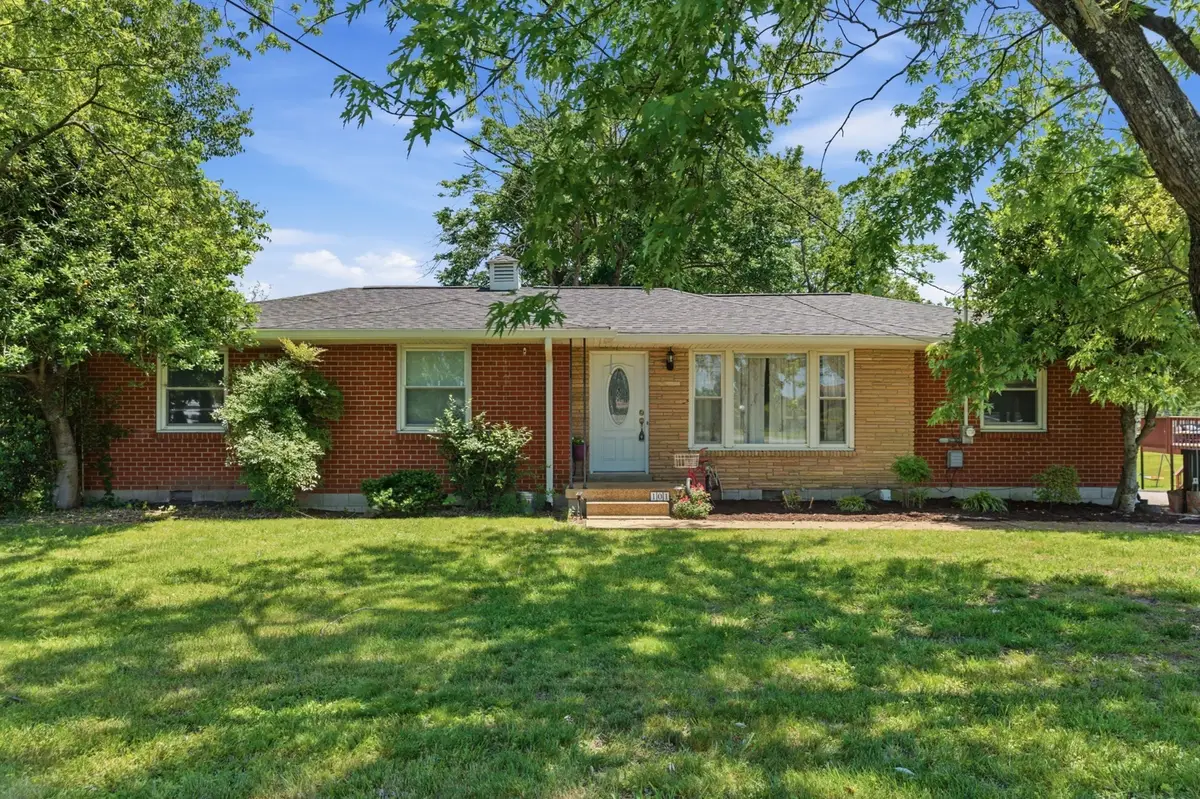 101 Newport Dr, Old Hickory, TN 37138 - #1