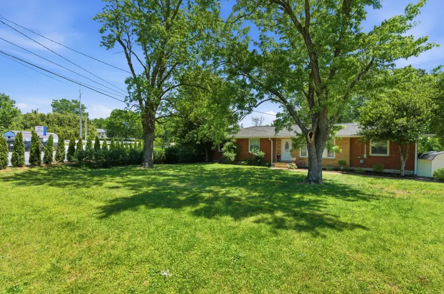 101 Newport Dr, Old Hickory, TN 37138 - #3