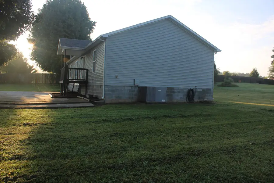 90 Allred Rd, Decherd, TN 37324 - #3