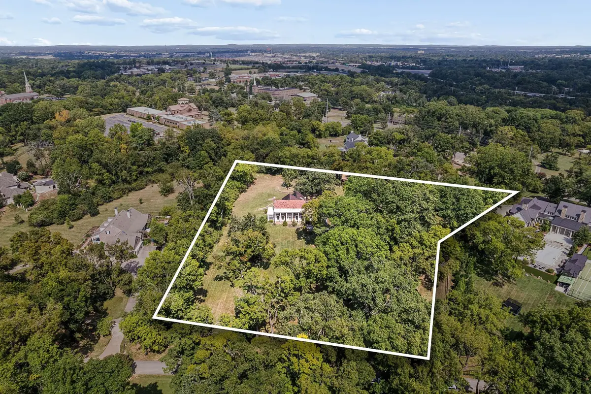 820 Overton Ln, Nashville, TN 37220 - #1