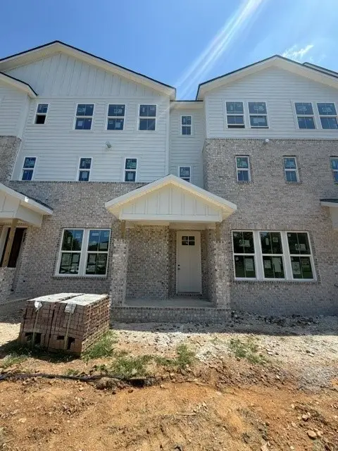 5105 Barton Alley, Thompsons Station, TN 37179